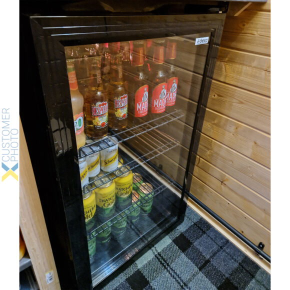 Olutjääkaappi Lasinen ovi 85 litraa | Adexa CW85 - Image 6