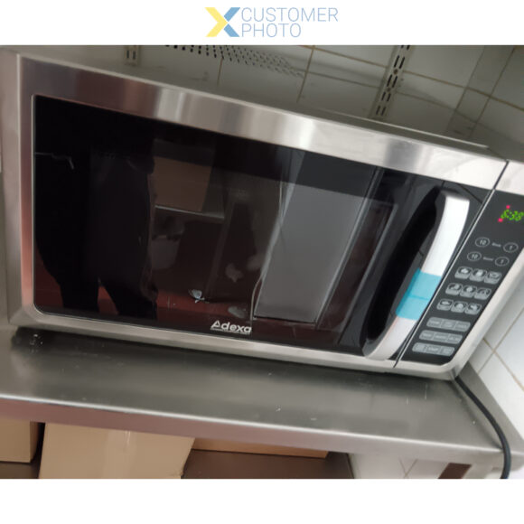 Keskikokoinen kaupallinen mikroaaltouuni Grill 38 litraa 1500W Digitaalinen | Adexa D100N38 - Image 3