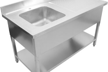 Kaupallinen pesuallas ruostumatonta terästä 1400x700x900mm 1 allas vasemmalla roiskesuoja | Adexa YLS147BL1