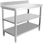 Kaupallinen työpöytä ruostumattomasta teräksestä 3 tasoa roiskesuojalla, neliönmuotoiset jalat 1500x600x900mm | Adexa DW3T15060B