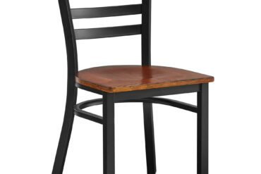 Musta terästuoli pähkinäpuupenkillä ja mustalla selkänojalla | Adexa GS694WWSBB