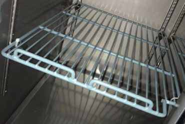 Hylly Adexa-tiskijääkaapeille, joiden syvyys on 600 mm