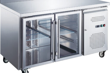 Kaupallinen jäähdytetty tiski 2 lasiovea Syvyys 700mm Korotettu reuna | Adexa RG22VGLASS