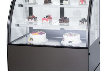 Kaupallinen Kakkuvitriini Pyöristetty etuosa 3 hyllyä 1000x700x1300 mm Musta | Adexa HL1000EM3B