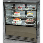 Kaupallinen Kakkutiski Suoralla etuosalla 2 hyllyä 1000x700x1200mm Ruostumaton teräs & Musta | Adexa HL1000ER2 - Image 2