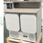 Pizzan valmistuspöytä 2 ovinen ruostumaton teräs Pizzataso 5xGN1/6 Syvyys 700mm | Adexa THPS900 - Image 4