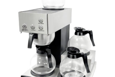 Kaupallinen suodatinkahvinkeitin manuaalisella täytöllä, 3 kuumalevyä | Adexa CBT02