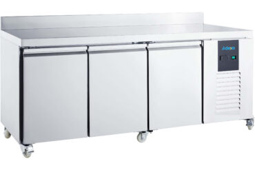 Kaupallinen pakastintiski 3 ovea GN1/1 takareuna | Adexa DRGN3200BT