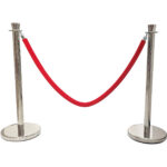 Punainen samettiköysi hopeisilla päillä 1,5m | Adexa VR01RS - Image 2