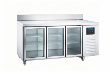 Kaupallinen jäähdytetty työtaso 3 lasiovella GN1/1 roiskesuojalla | Adexa DRGN3200TNG