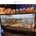 Näyttöjääkaappi 200 litraa 2 hyllyä Musta & Ruostumaton Teräs Tasainen etuosa | Adexa CW200 - Image 3